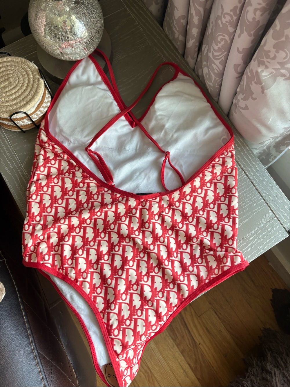 FASHION Red and White Logo-Print One-Piece Swimsuit - Picture 5 of 8